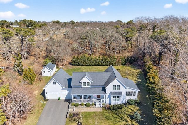 70 Old Queen Anne Rd, Chatham, MA 02633