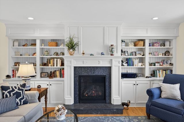 70 Old Queen Anne Rd, Chatham, MA 02633