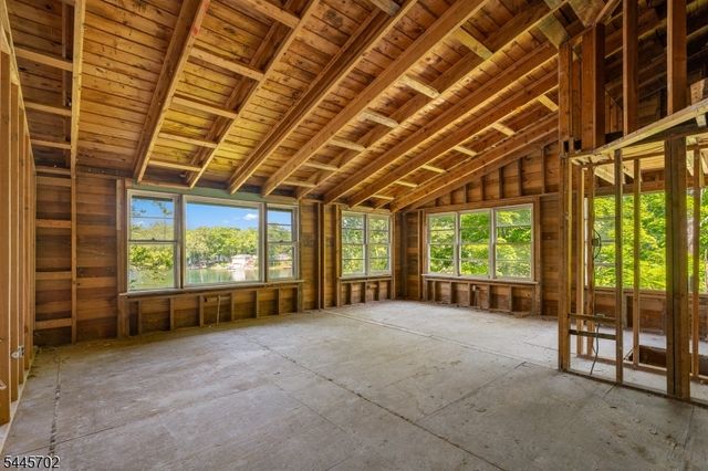 19 Lake Grinnell Ln, Sparta Twp., NJ 07871