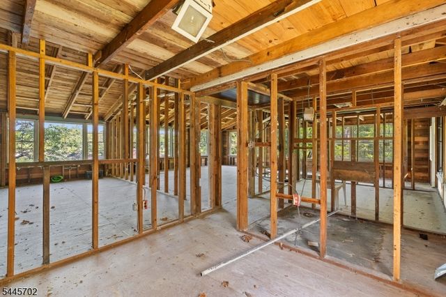 19 Lake Grinnell Ln, Sparta Twp., NJ 07871