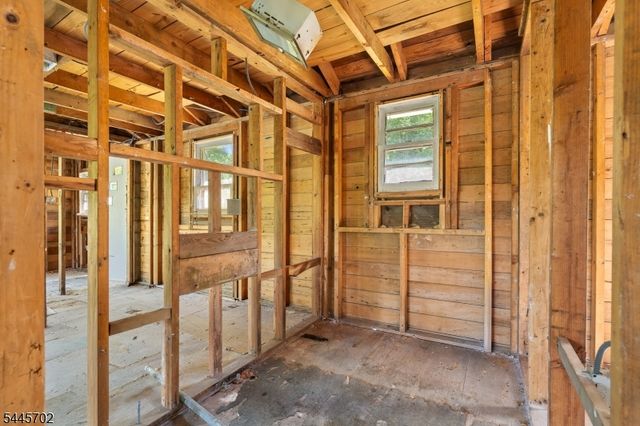 19 Lake Grinnell Ln, Sparta Twp., NJ 07871