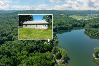 19 Lake Grinnell Ln, Sparta Twp., NJ 07871