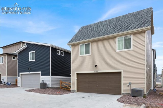 9212 Twin Sisters Drive, Colorado Springs, CO 80927