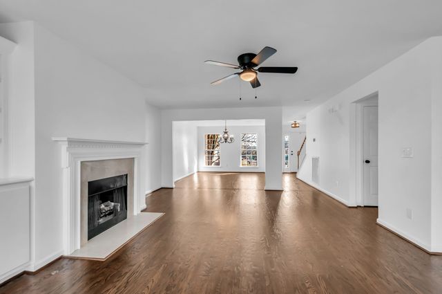 7440 Kreitner Dr, Nashville, TN 37221