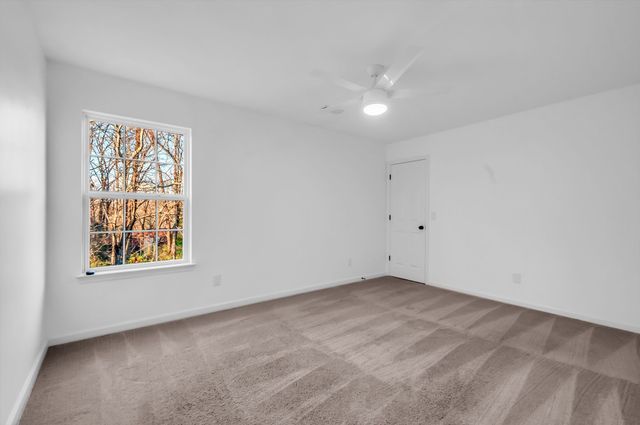 7440 Kreitner Dr, Nashville, TN 37221