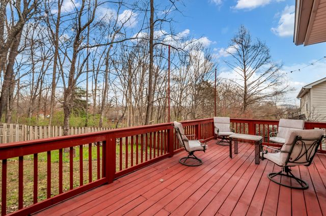 7440 Kreitner Dr, Nashville, TN 37221