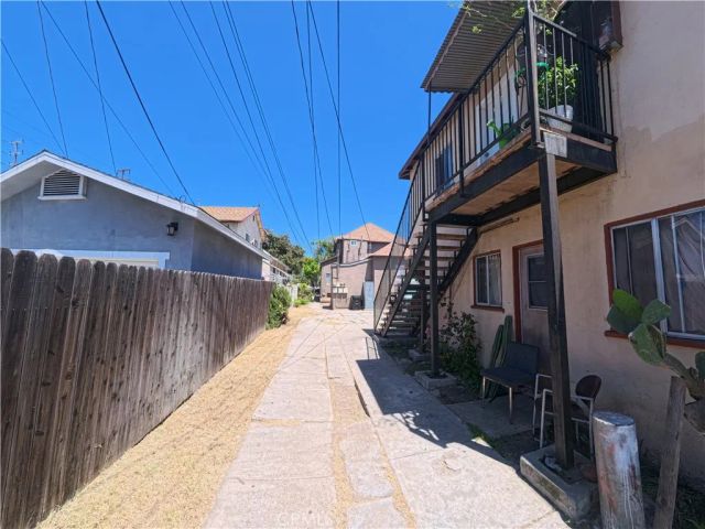2245 N Griffin, Los Angeles, CA 90031