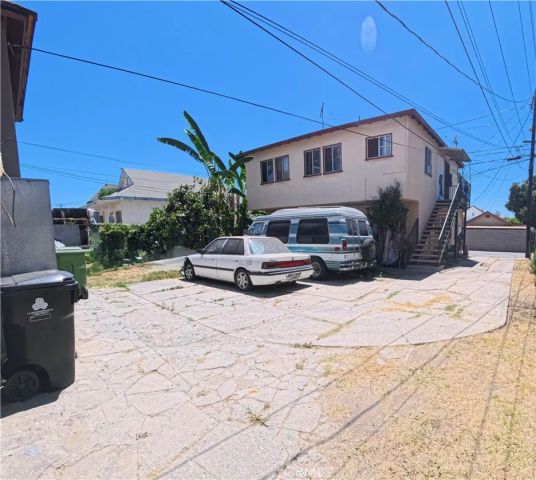 2245 N Griffin, Los Angeles, CA 90031