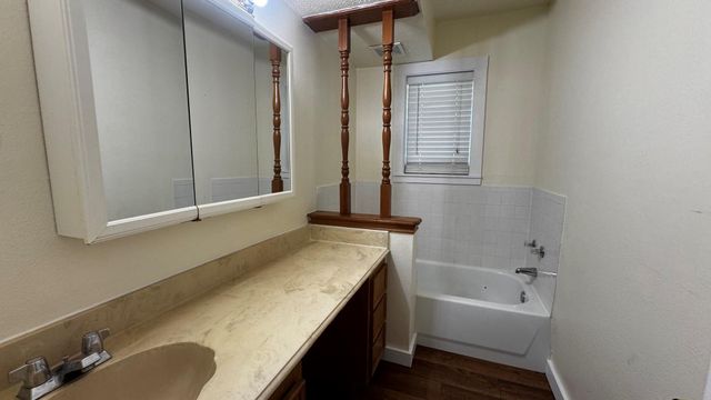 30827 Burton Cemetery Road, Waller, TX 77484