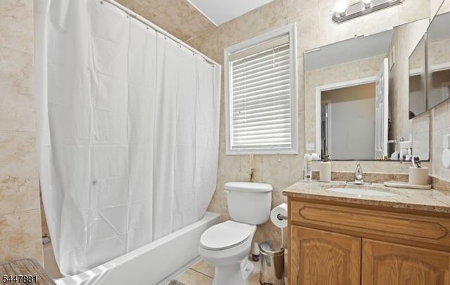 637 Jefferson Ave, Elizabeth City, NJ 07201