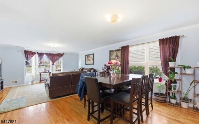 637 Jefferson Ave, Elizabeth City, NJ 07201