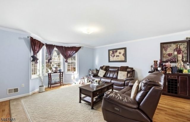 637 Jefferson Ave, Elizabeth City, NJ 07201