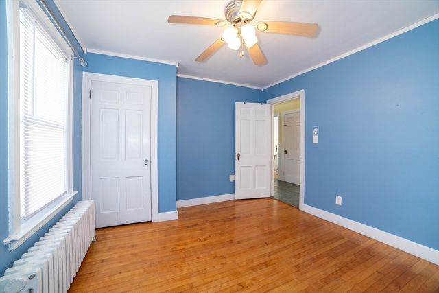 25 Dixfield Road, Worcester, MA 01606