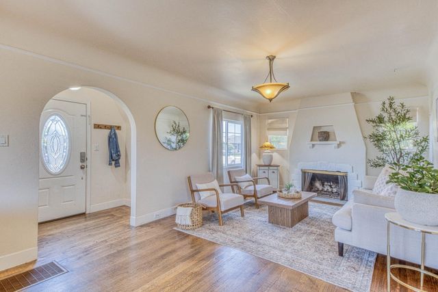 431 West Street, Salinas, CA 93901