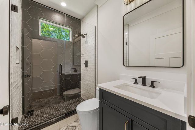 257 Dudala Way, Loudon, TN 37774