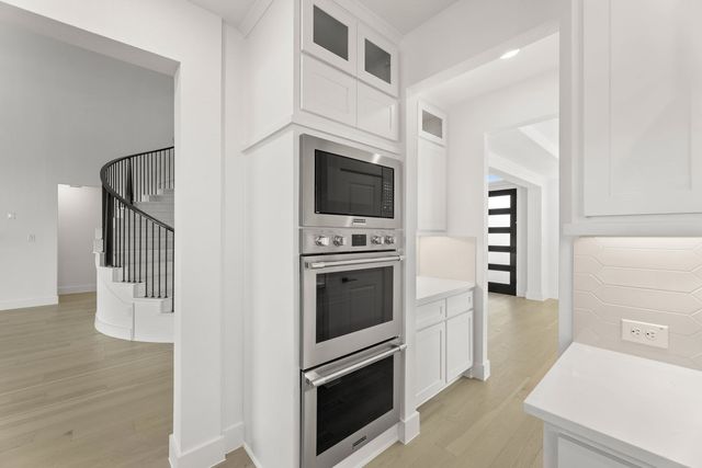 290 Cheyenne Mountain Drive, Ovilla, TX 75154