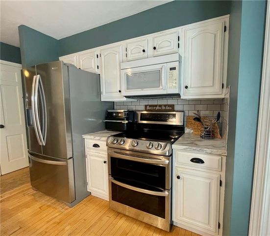 154 N SUNSET Drive, Maryville, MO 64468