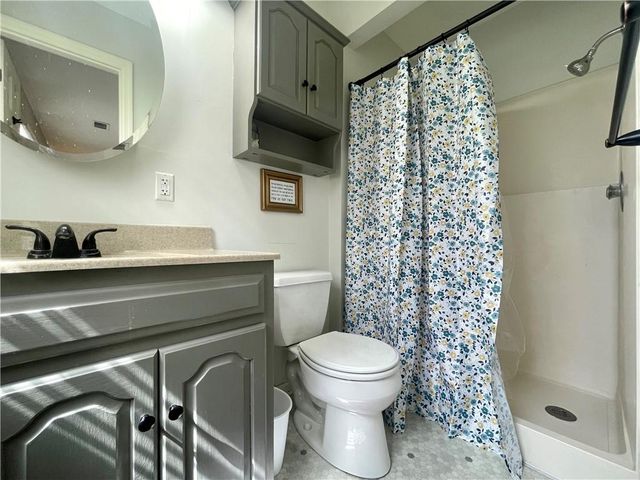 154 N SUNSET Drive, Maryville, MO 64468