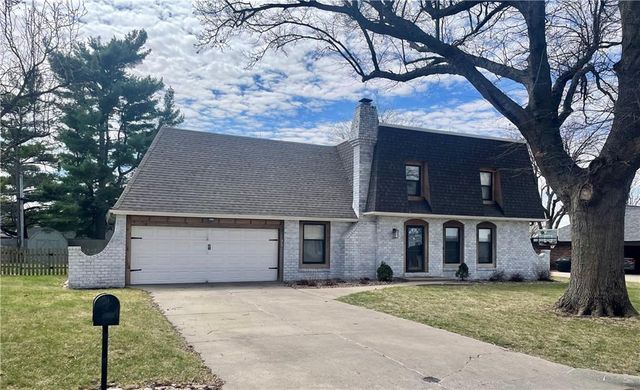 154 N SUNSET Drive, Maryville, MO 64468