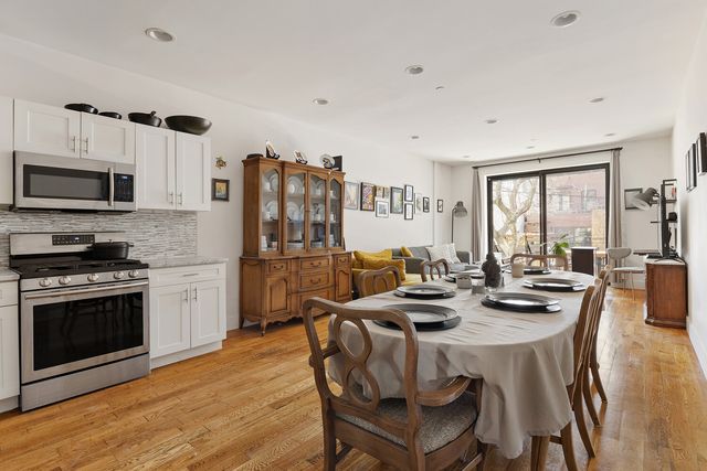 1582A PACIFIC Street, New York City, NY 11213