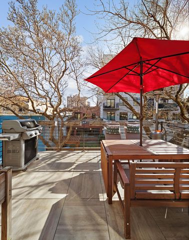 1582A PACIFIC Street, New York City, NY 11213