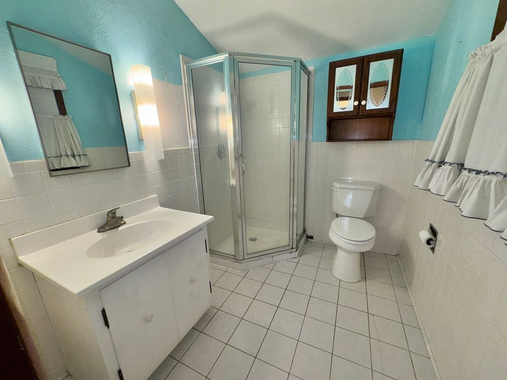 Image 35 of property listing at 17 Crestwood, Centralia, IL 62801