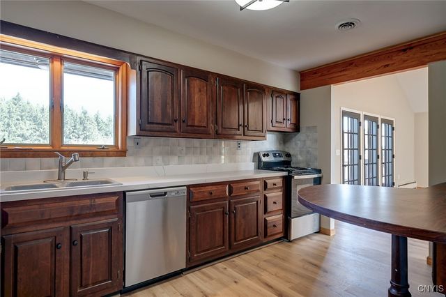 6620 Nelson Road, Lincoln, NY 13032