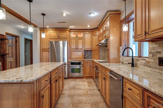 6620 Nelson Road, Lincoln, NY 13032