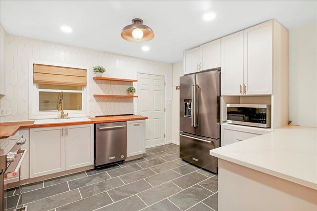 1522 KUHLACRE Drive, Tallahassee, FL 32308