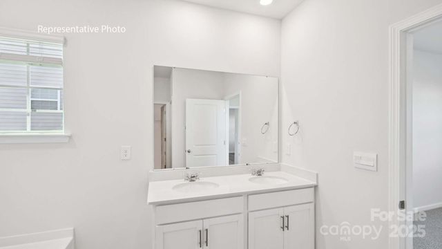 3046 Sassafras Trail, Gastonia, NC 28056