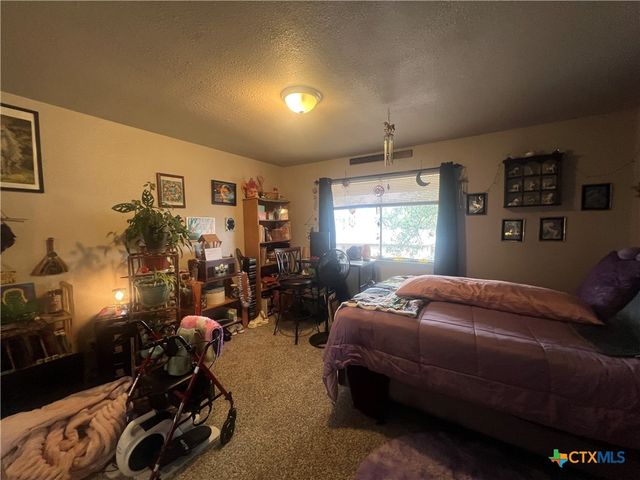 211 W Cardinal Lane, Harker Heights, TX 76548