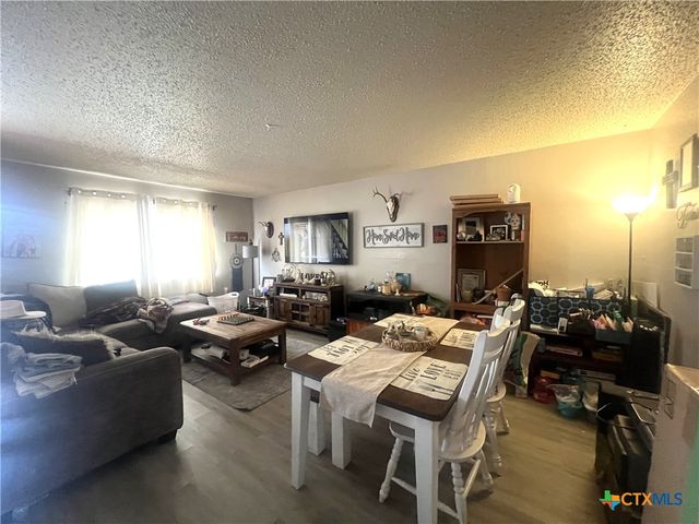 211 W Cardinal Lane, Harker Heights, TX 76548