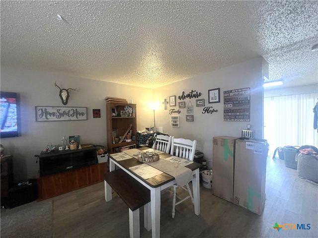 211 W Cardinal Lane, Harker Heights, TX 76548