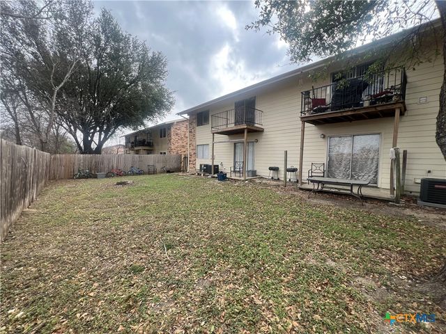 211 W Cardinal Lane, Harker Heights, TX 76548