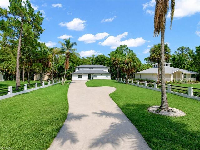 1030 39th ST SW, Naples, FL 34117