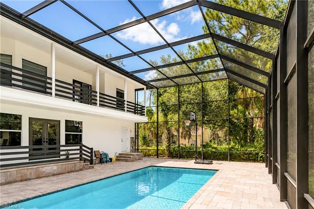 1030 39th ST SW, Naples, FL 34117