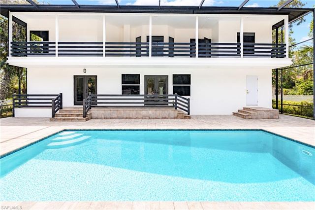 1030 39th ST SW, Naples, FL 34117
