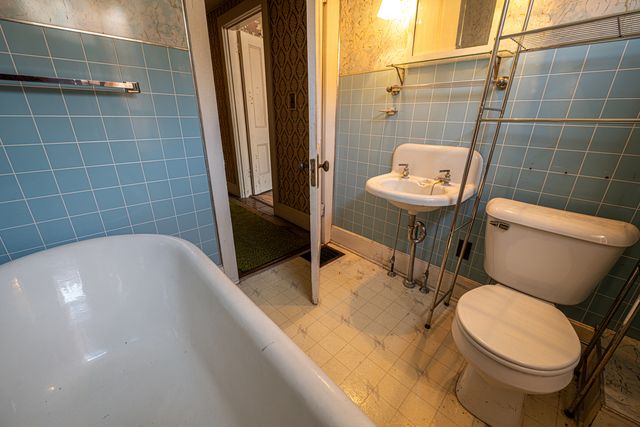 327 Franklin Street 327, Galena, IL 61036