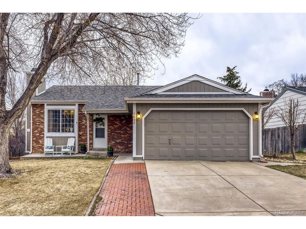 5692 W 75th Pl, Arvada, CO 80003