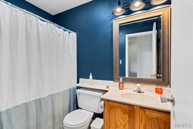 9317 Althea Avenue, St Louis, MO 63123