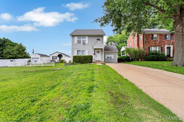 9317 Althea Avenue, St Louis, MO 63123