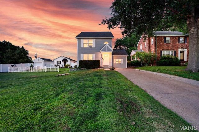 9317 Althea Avenue, St Louis, MO 63123