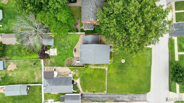 9317 Althea Avenue, St Louis, MO 63123