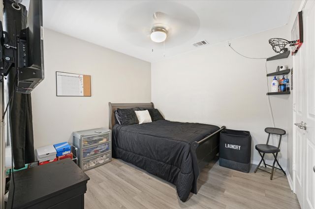 2015 Allyson Drive, Heartland, TX 75126