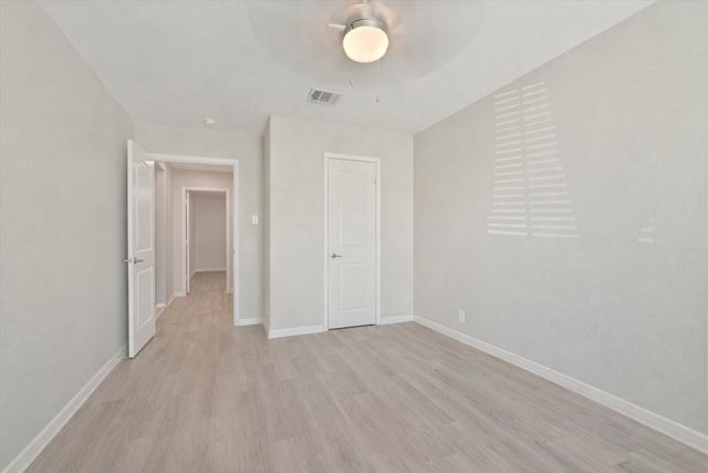 2015 Allyson Drive, Heartland, TX 75126