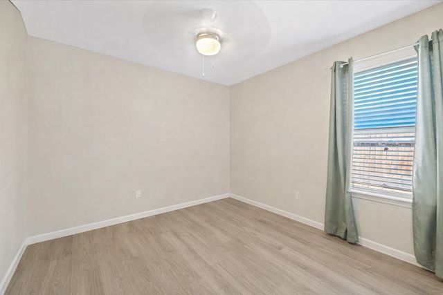 2015 Allyson Drive, Heartland, TX 75126