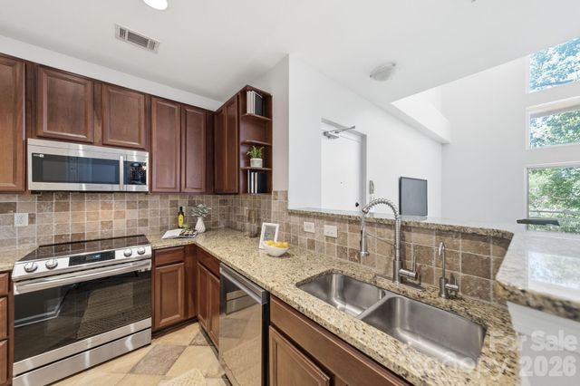 3825 Picasso Court, Charlotte, NC 28205