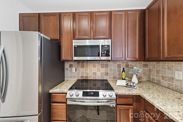 3825 Picasso Court, Charlotte, NC 28205