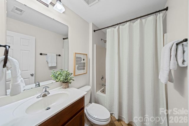 3825 Picasso Court, Charlotte, NC 28205