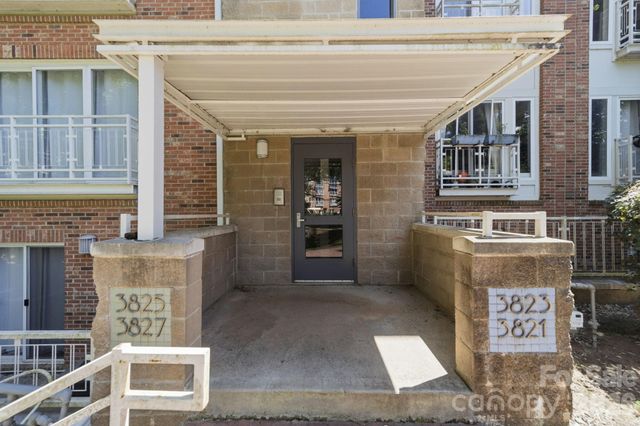 3825 Picasso Court, Charlotte, NC 28205